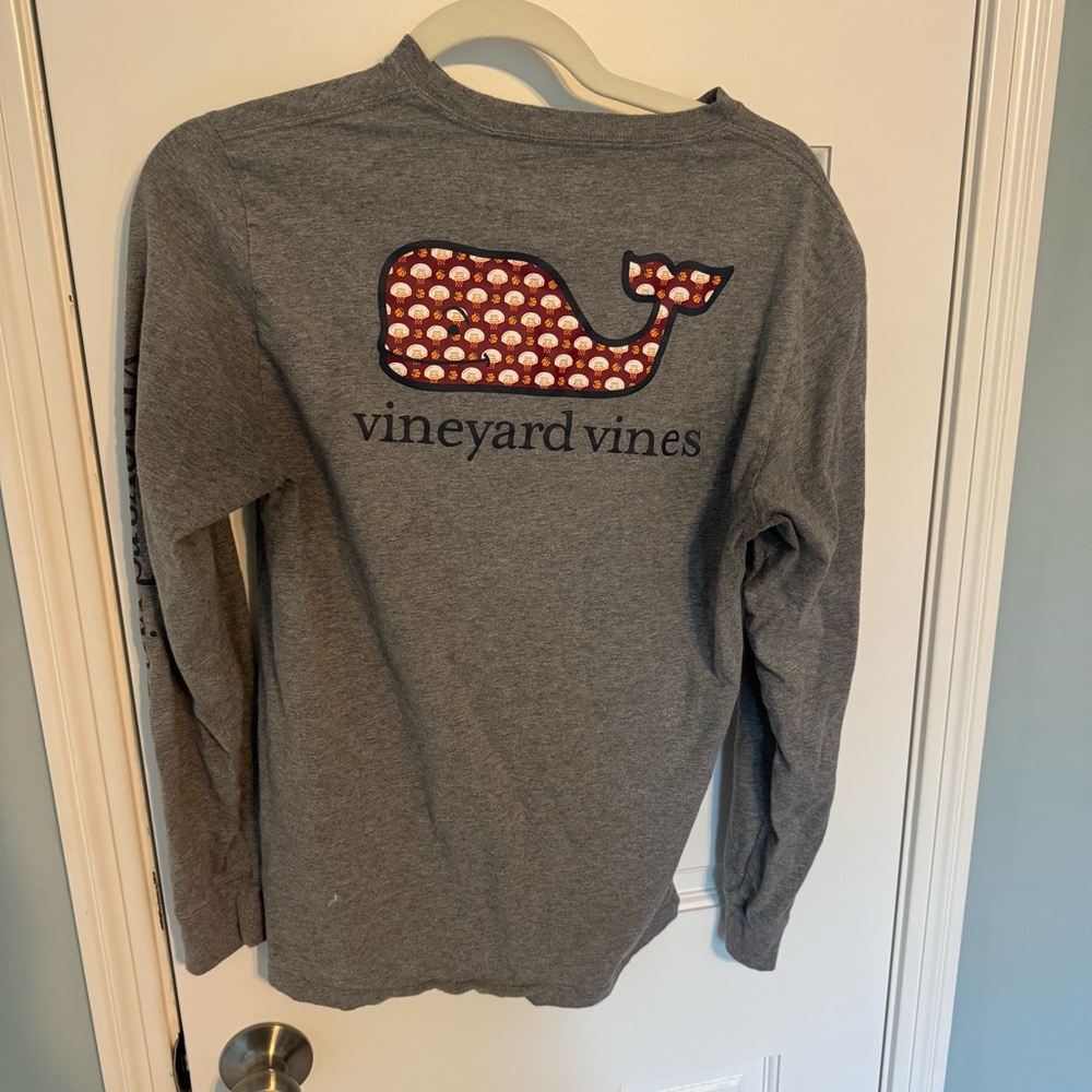 Set of 2 Vineyard Vines Kids XL shirt football & basketball gray navy blue - Picture 2 of 12